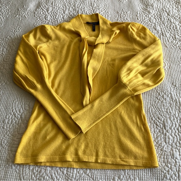 EUC BCBG Maxazaria marigold sweater w/self tie & ribbed sleeves - Picture 5 of 12